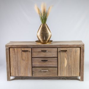 Sari sideboard